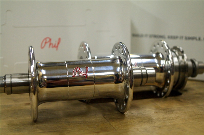 Phil Wood　low flange track hub　front