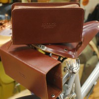 BROOKS / D-SHAPED TOOL BAG BROWN - 銀座