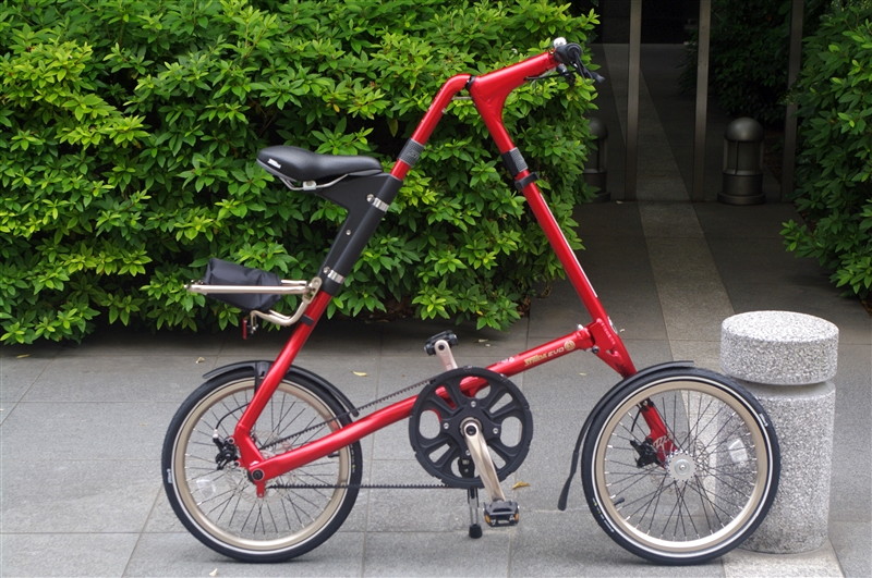 イギリスブランドの折畳自転車STRIDA