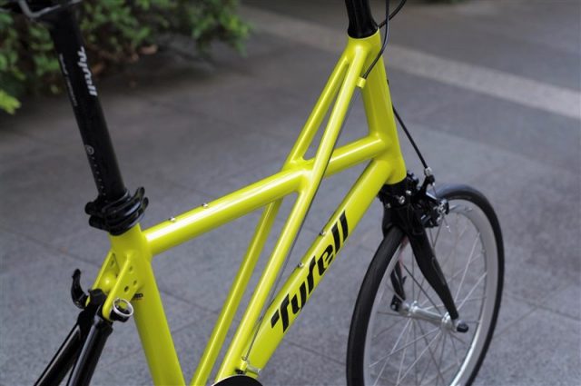 香川県発のミニベロブランドtyrellの軽量折り畳み自転車fxα