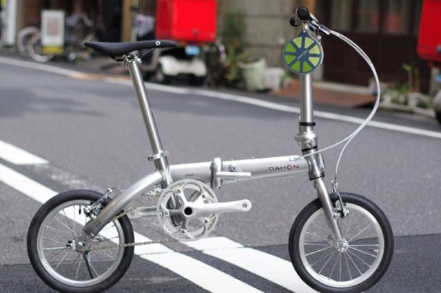 折り畳み自転車のリーディングブランドdahon 軽量な折り畳み自転車DOVEシリーズ