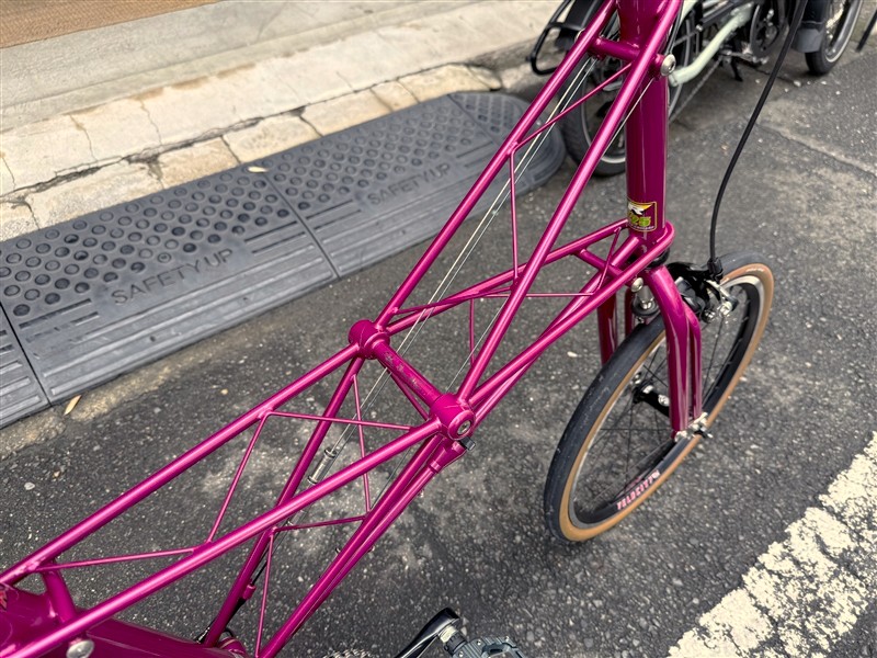 イギリス製ミニベロフレーム MOULTONBICYCLES "SST-SP"