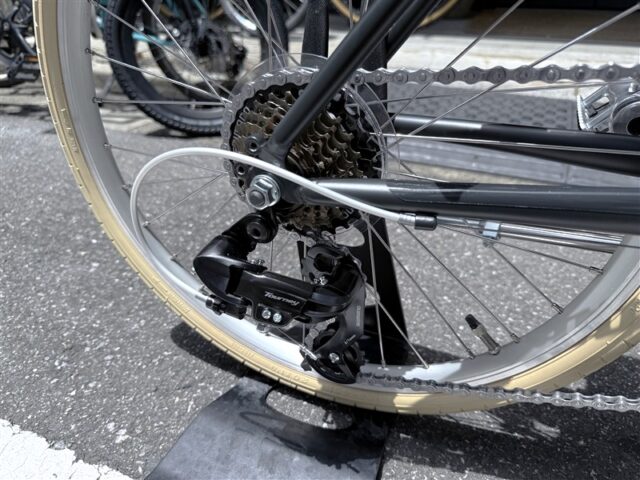 普段使いに便利なミニベロ TOKYOBIKE "CALIN"