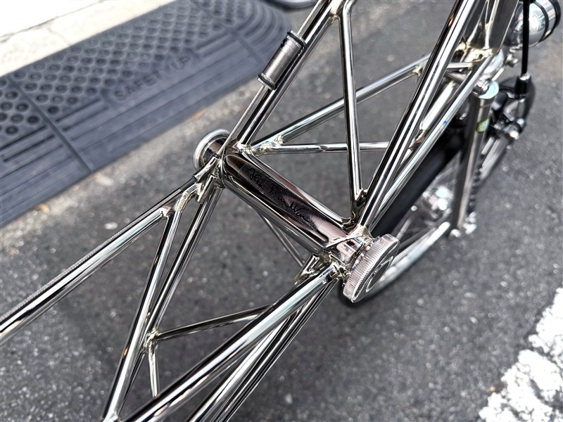 イギリス製ハンドメイドミニベロ ALEXMOULTON AM-GT Mk3