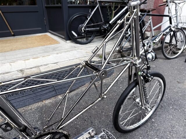 イギリス製ハンドメイドミニベロ ALEXMOULTON AM-GT Mk3