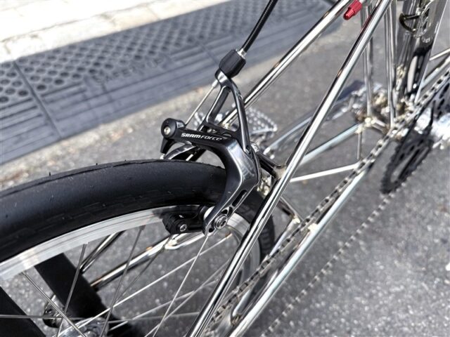 イギリス製ハンドメイドミニベロ ALEXMOULTON AM-GT Mk3