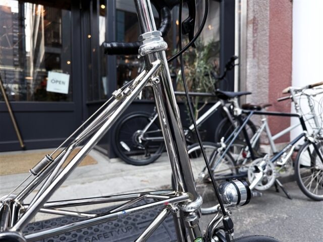 イギリス製ハンドメイドミニベロ ALEXMOULTON AM-GT Mk3