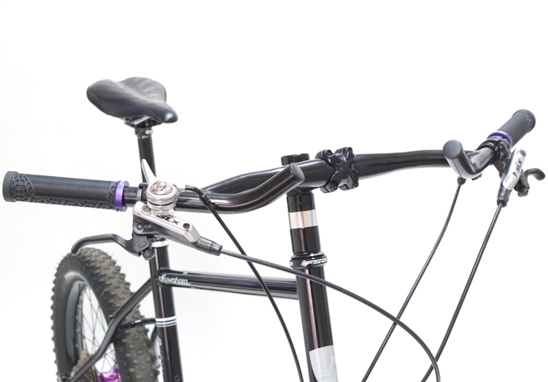 クワハラバイクワークス "アントラーバー"