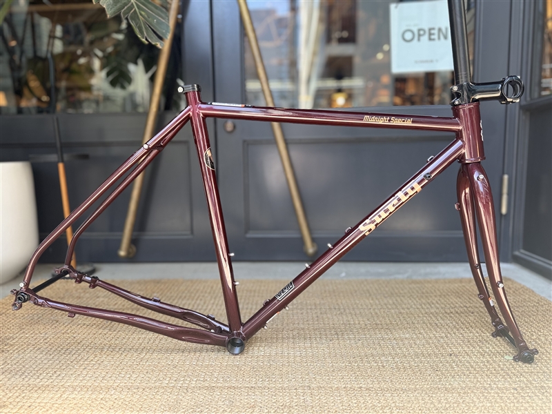 SURLY "MIDNIGHTSPECIAL / BLACK CHERRY FIZZ"