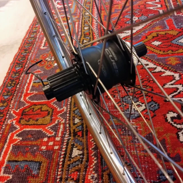 BROOKS / P1 HAND PUMP WITH GAUGE : LIMTEDMODEL | VelostyleTICKET