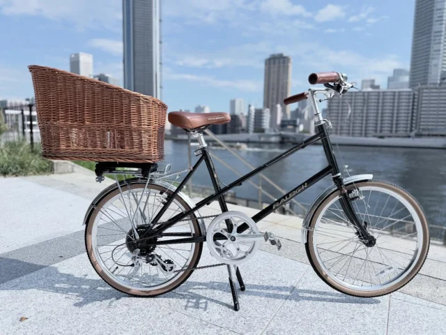 自転車　150周年記念　ブルックス×アレックスモールトン 限定150台 コラボ ブルックスとモールトンのコラボ自転車 Earl Grey 1866｜NEWS